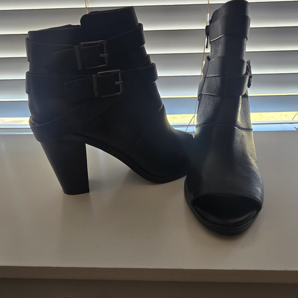 Gianni Bini Black Heeled Boots with Buckle Detail